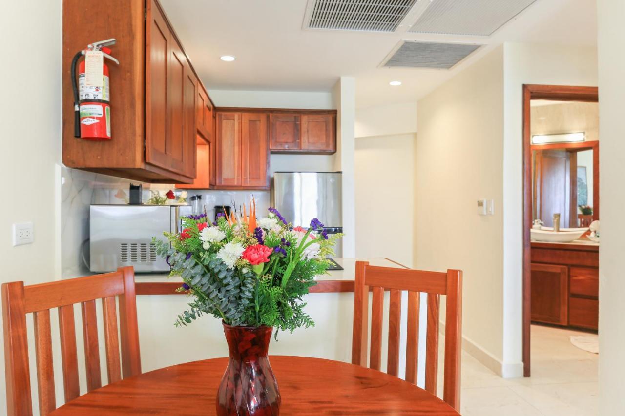 Sunbreeze Suites ซานเปโดร ภายนอก รูปภาพ